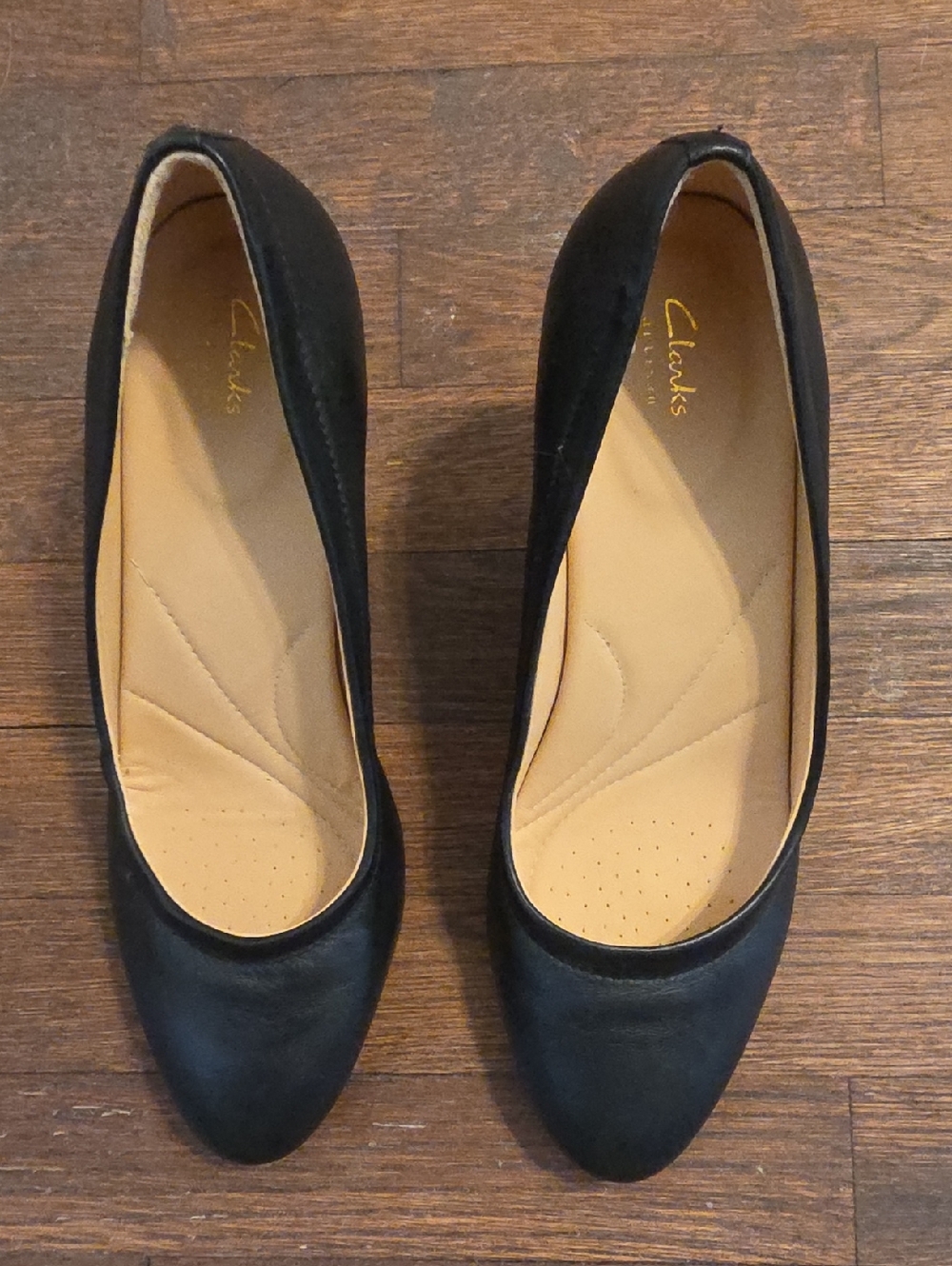 Clarks Black Women's Ballet Flats with Tan Insole